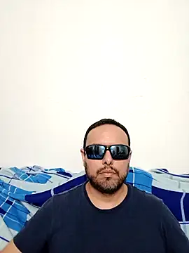 ElSunEagle online show from April 29, 2:27 am