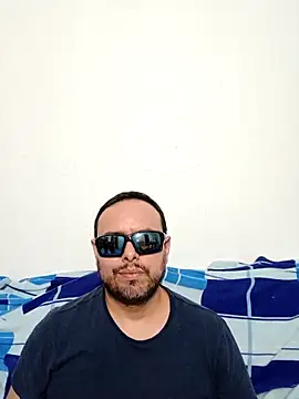 ElSunEagle online show from April 27, 2:41 am