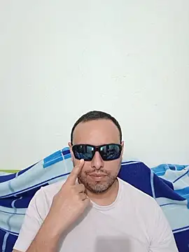 ElSunEagle online show from June 19, 2:28 am
