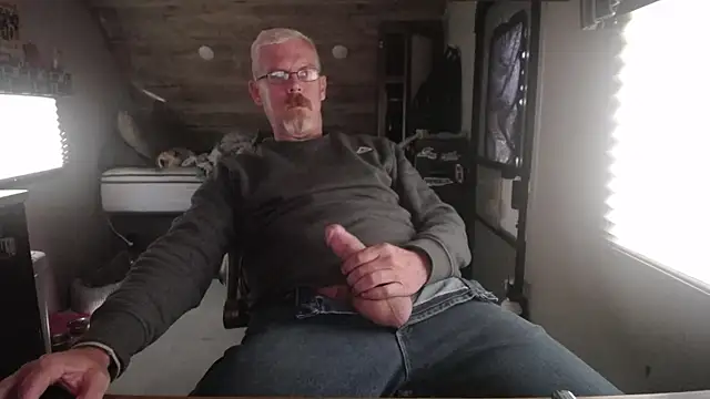 Di9ital069 online show from February 23, 6:42 pm