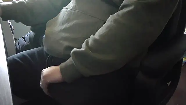 IrishCock30 online show from April 16, 9:20 am