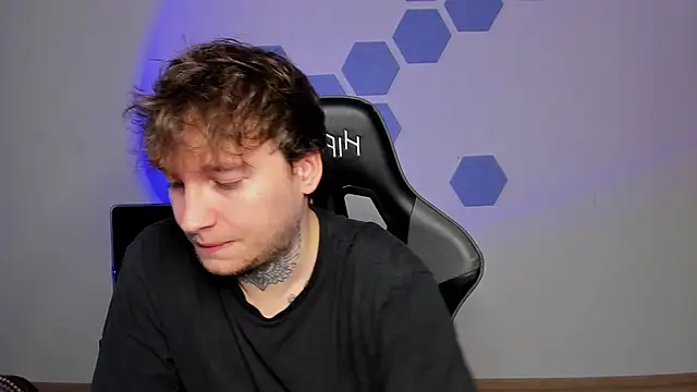 Chris Tyson online show from November 21, 10:36 am