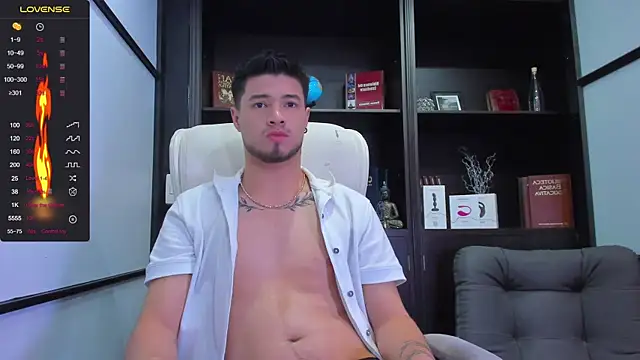 Snapshot of EdwardRoss_ chatting on January 5, 7:07 pm EdwardRoss online show from January 5, 7:07 pm