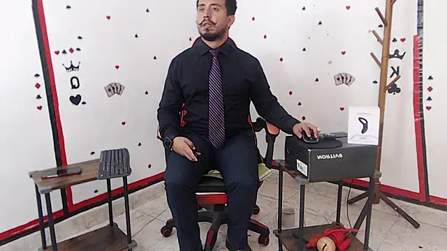 Snapshot of KalethBigDick chatting on March 4, 1:38 pm KalethBigDick online show from March 4, 1:38 pm