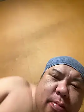 punk0805 online show from October 2, 11:25 am