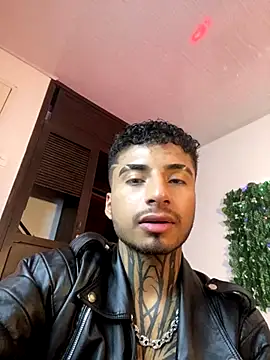 JuanCamiilo 66 online show from December 14, 3:24 am