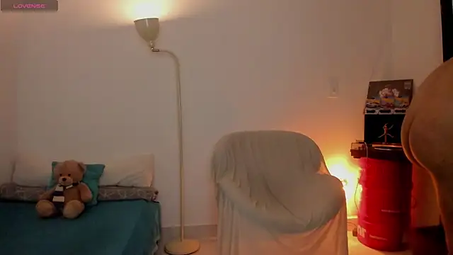 Curlblue online show from January 13, 4:50 am