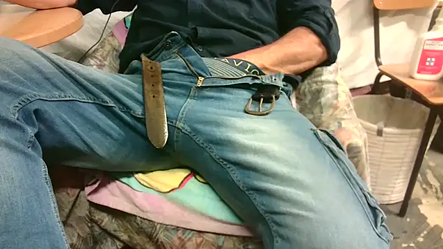 Snapshot of Giulio35_Pika chatting on September 26, 9:45 pm Giulio35 Pika online show from September 26, 9:45 pm