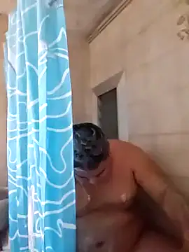 gordito xx online show from January 7, 10:30 pm