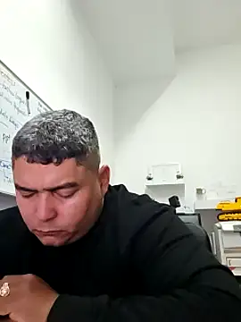 gordito xx online show from December 9, 10:43 am