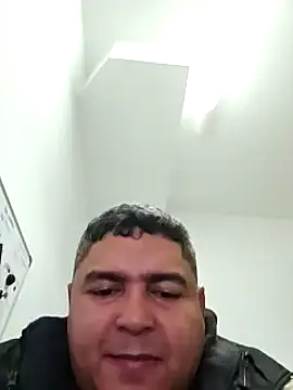 gordito xx online show from December 12, 9:40 am