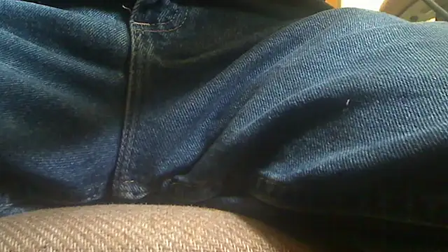 markluvskitty online show from July 24, 2:13 pm