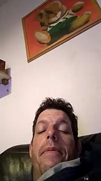 Knuffelstaaf123 online show from October 22, 4:21 pm