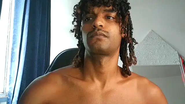 Snapshot of gerson173Hugo chatting on December 5, 12:33 pm gerson173Hugo online show from December 5, 12:33 pm
