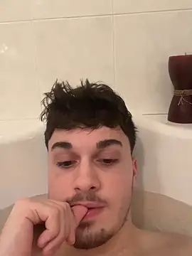 Hank 04 online show from January 30, 6:10 pm