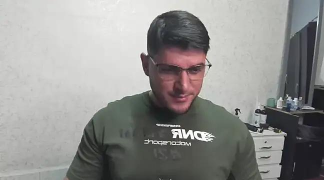 Snapshot of Teilor_Creed chatting on February 3, 7:42 pm Teilor Creed online show from February 3, 7:42 pm