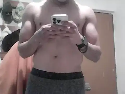 Snapshot of chico_irresistible chatting on January 25, 6:23 am chico irresistible online show from January 25, 6:23 am