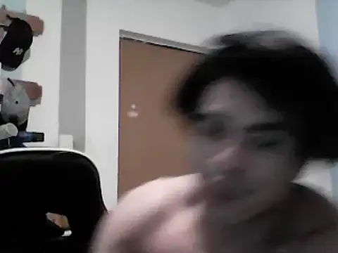 Snapshot of chico_irresistible chatting on January 9, 6:17 am chico irresistible online show from January 9, 6:17 am