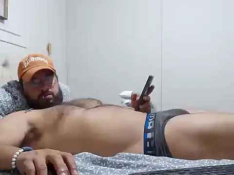 A logan41 online show from March 7, 1:03 am