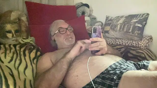 Snapshot of EroticVenetian chatting on September 29, 9:43 pm EroticVenetian online show from September 29, 9:43 pm
