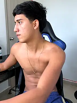 Snapshot of Juan_da01 chatting on October 6, 9:19 pm Juan da01 online show from October 6, 9:19 pm