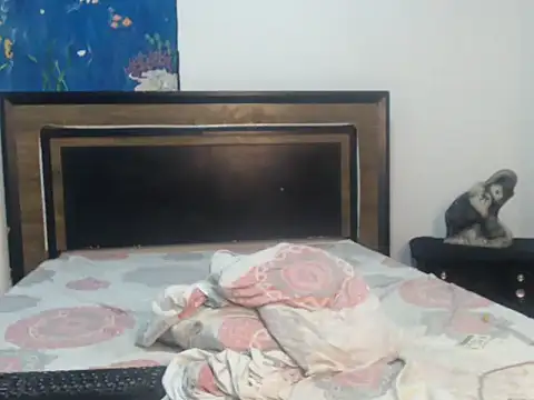 AlbertBigCock online show from January 7, 6:07 am