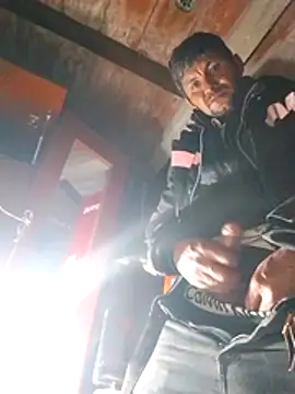 TattyFoxglove online show from April 21, 2:37 am