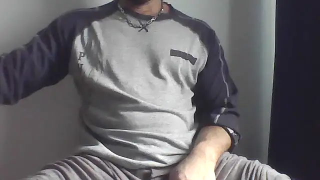 Snapshot of fl3xxx1 chatting on October 12, 10:20 am fl3xxx1 online show from October 12, 10:20 am