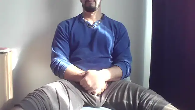 Snapshot of fl3xxx1 chatting on January 29, 8:29 am fl3xxx1 online show from January 29, 8:29 am