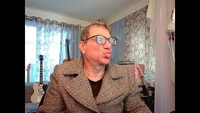 Snapshot of coryassman chatting on January 17, 9:43 pm coryassman online show from January 17, 9:43 pm
