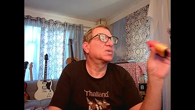 Snapshot of coryassman chatting on January 16, 10:23 pm coryassman online show from January 16, 10:23 pm