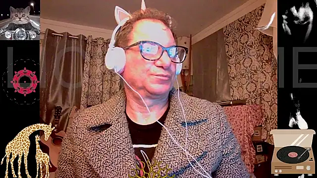 Snapshot of coryassman chatting on February 25, 10:58 am coryassman online show from February 25, 10:58 am