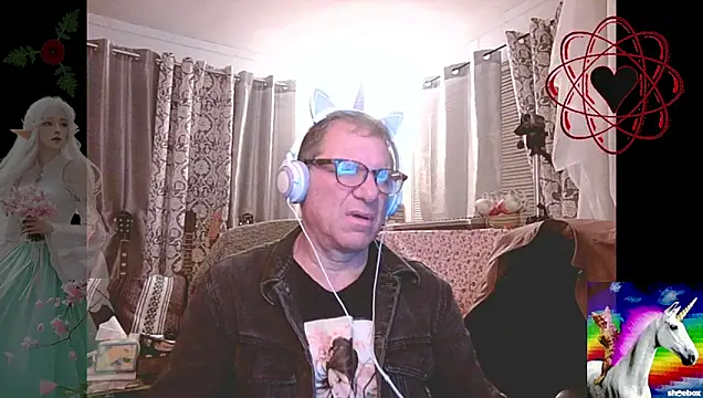 Snapshot of coryassman chatting on October 14, 7:37 am coryassman online show from October 14, 7:37 am