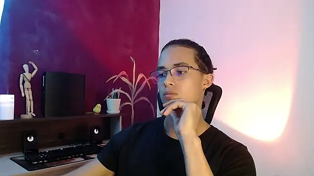 alejo x3 online show from March 14, 2:10 am