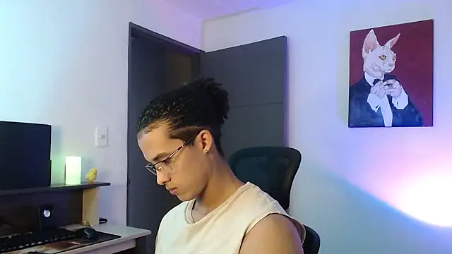 alejo x3 online show from February 27, 1:35 am