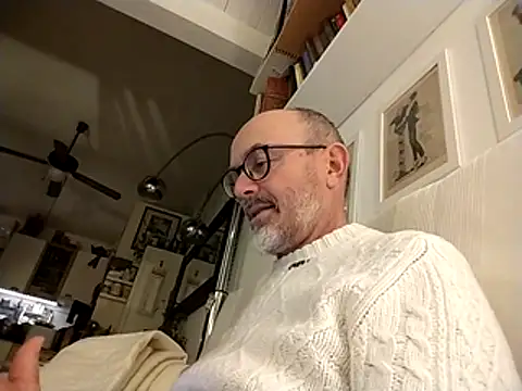 MadProfessor online show from December 17, 4:13 pm