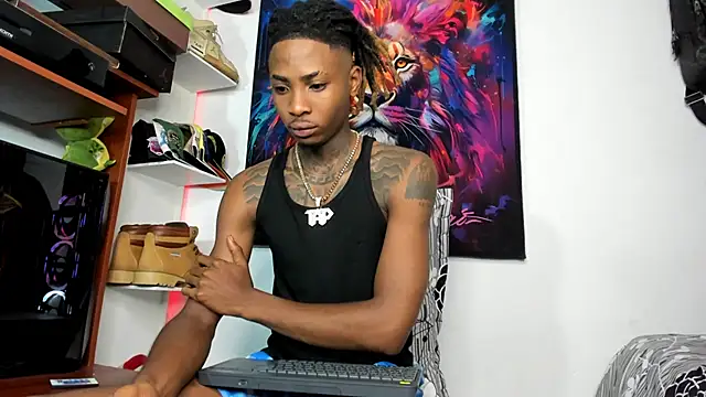 Pantera black 21 online show from February 24, 10:04 am