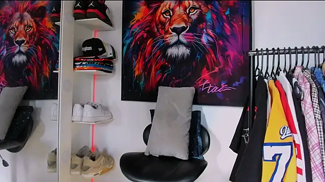 Pantera black 21 online show from November 22, 7:13 pm