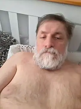 Outdoorsexlover online show from February 20, 9:44 am