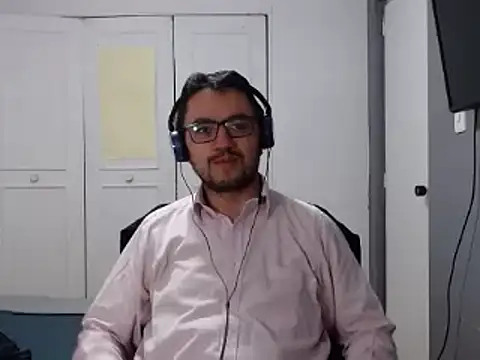 Diptongo online show from December 2, 10:21 pm