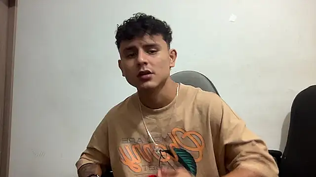 bob petterson online show from January 2, 9:39 pm