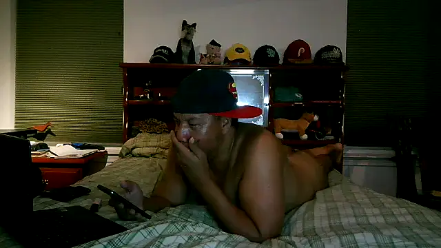 Snapshot of pimpdaddy4ever chatting on September 17, 5:19 am pimpdaddy4ever online show from September 17, 5:19 am
