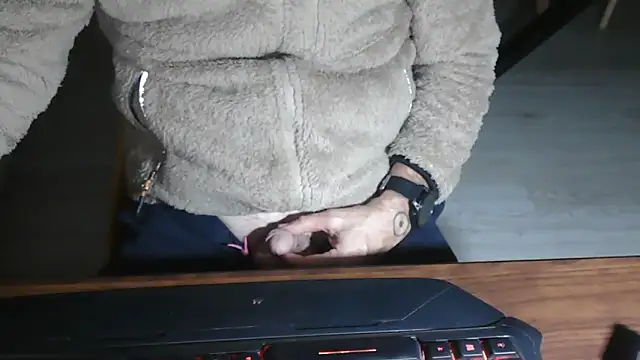 Adri gard online show from November 26, 9:40 pm