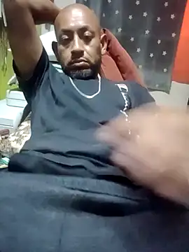 pineda1689 online show from February 26, 10:07 pm