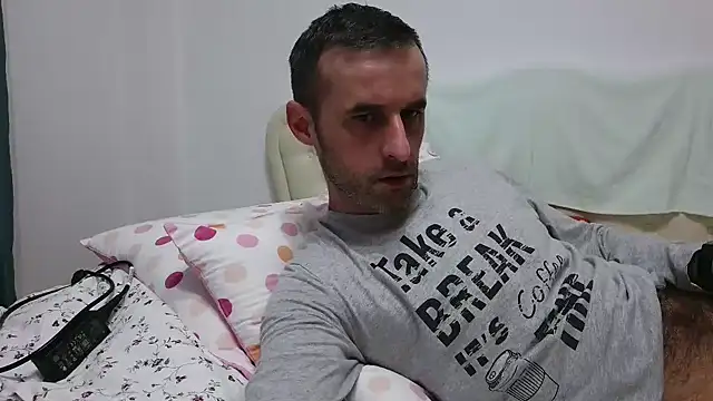 stevenpit online show from January 11, 9:04 am