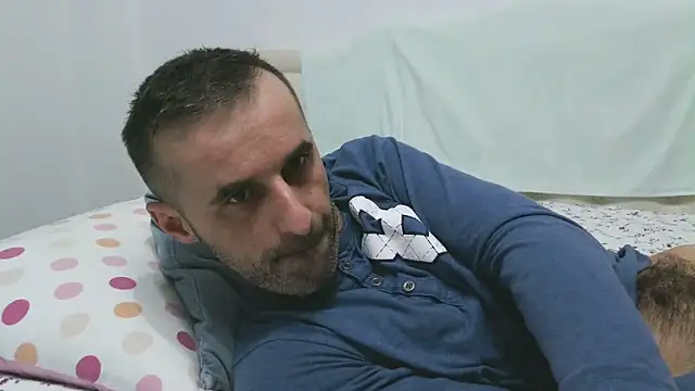 stevenpit online show from December 8, 8:30 am