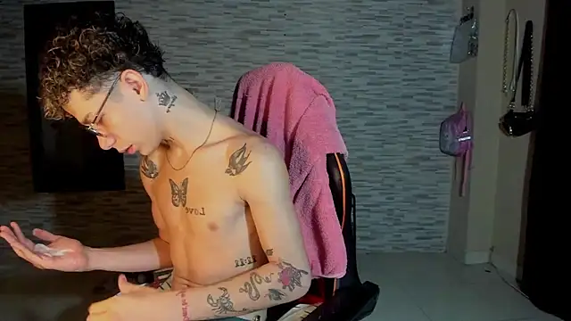 mateodeamjo online show from September 25, 8:24 am