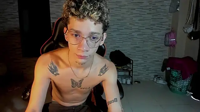 mateodeamjo online show from September 28, 12:14 pm