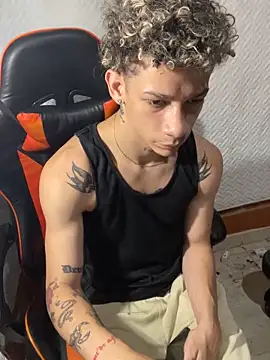 mateodeamjo online show from March 23, 7:20 am