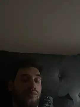 Loorenz Xxx online show from December 20, 8:45 pm